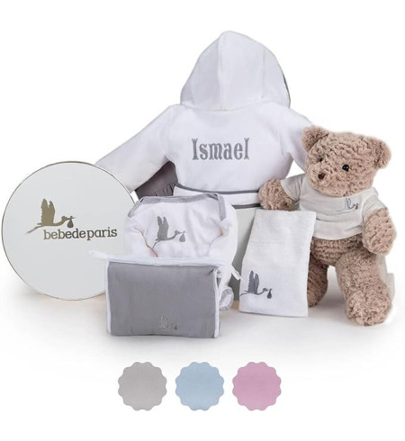 Personalized Baby Hamper with Embroidered Bathrobe | Luxury Gift – Bebedeparis.com