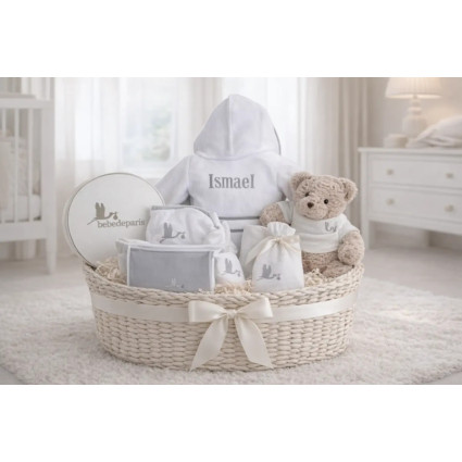 Personalized Baby Hamper with Embroidered Bathrobe | Luxury Gift – Bebedeparis.com 2
