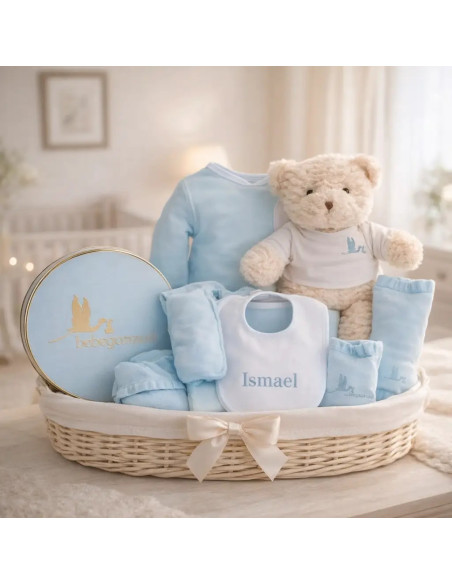 Personalized Baby Hamper with Embroidered Bib | Unique Gift – Bebedeparis.com