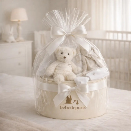Serenity Essential Baby Hamper | Natural & Personalized Gift – Bebedeparis.com