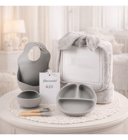 Silicone Tableware + Personalized Winter Fleece Blanket| Practical and Stylish Newborn Gift