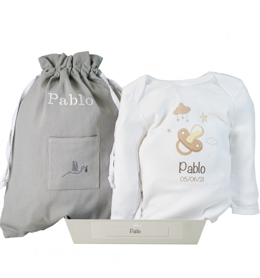 Home Personalised bodysuit and personalised changing bag
